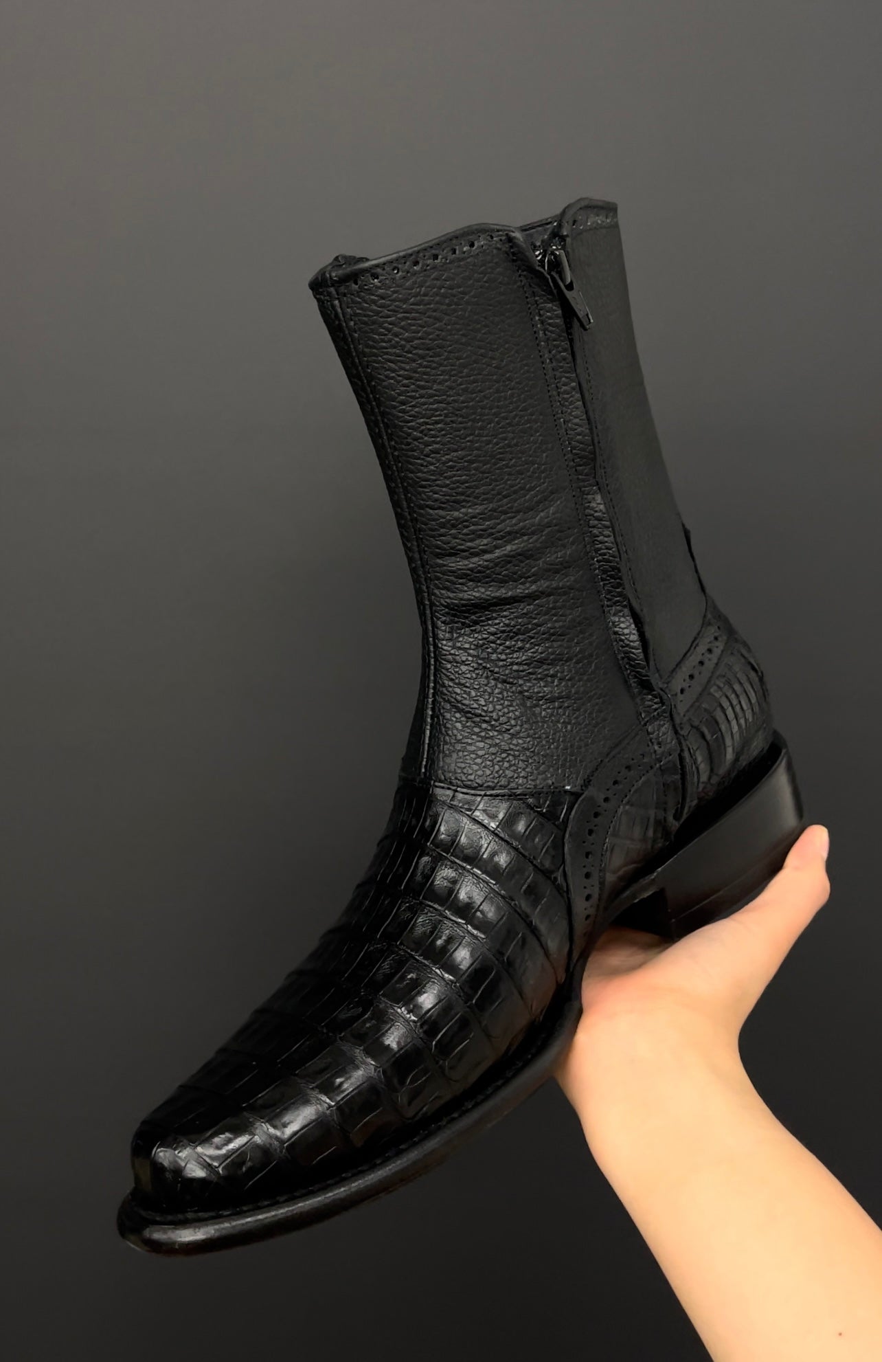 Caiman belly zipper boots