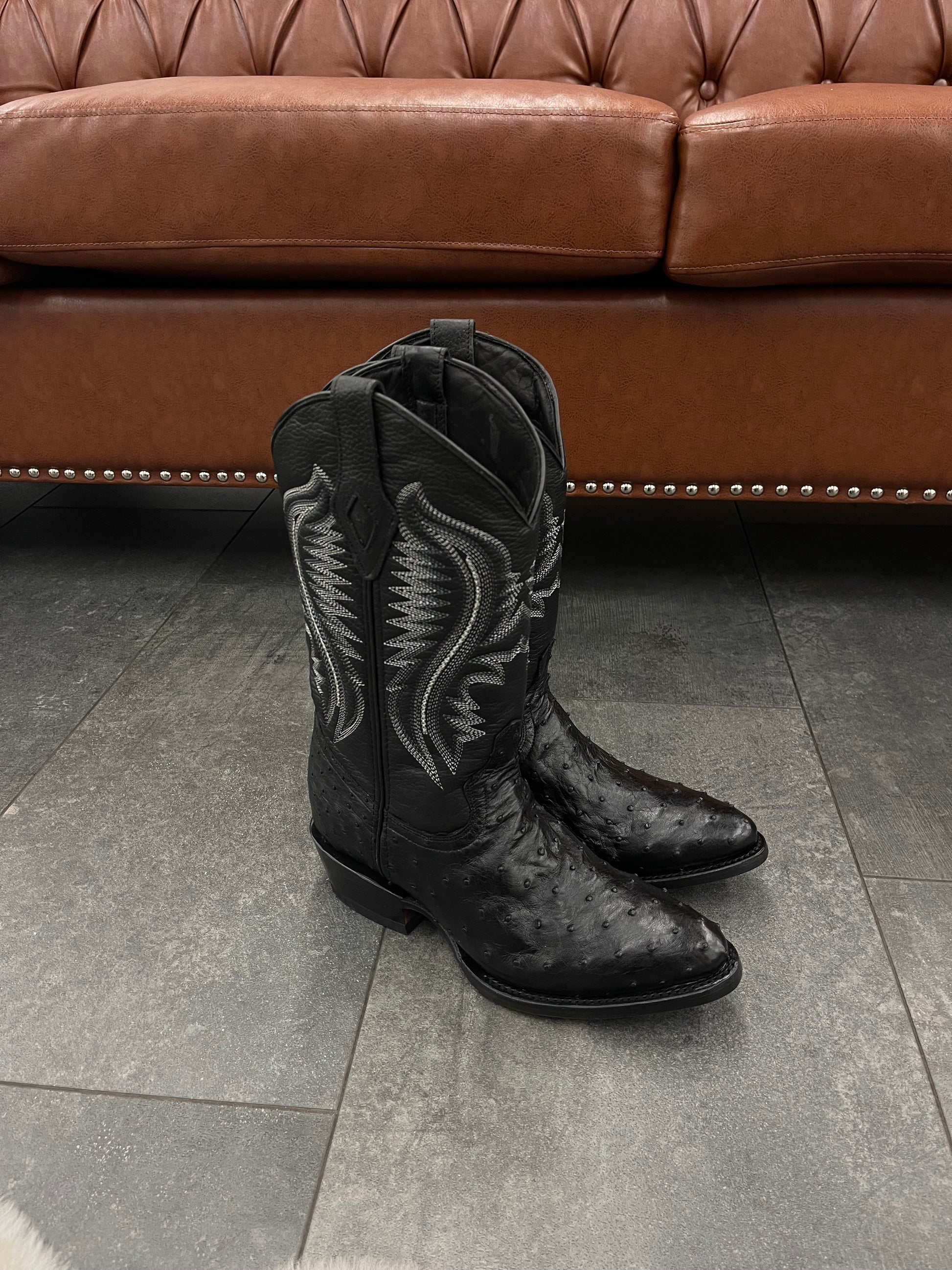 Ranchero Western Wear Boots Avestruz negro tubo blanco y negro horma Sinaloa