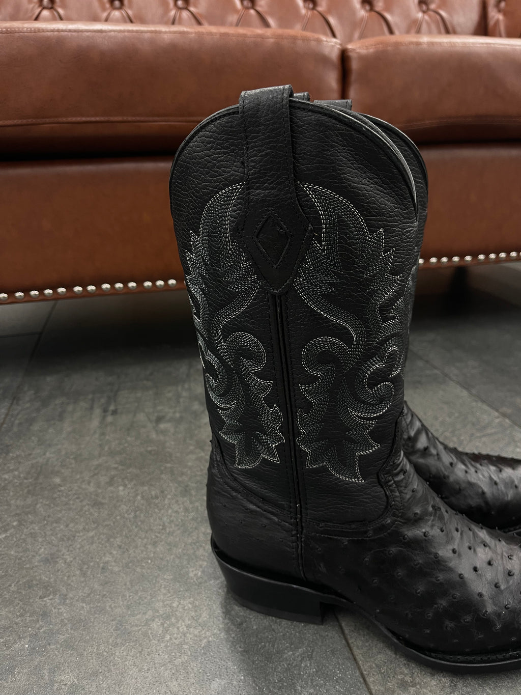 Ranchero Western Wear Boots Avestruz color negro horma Sinaloa