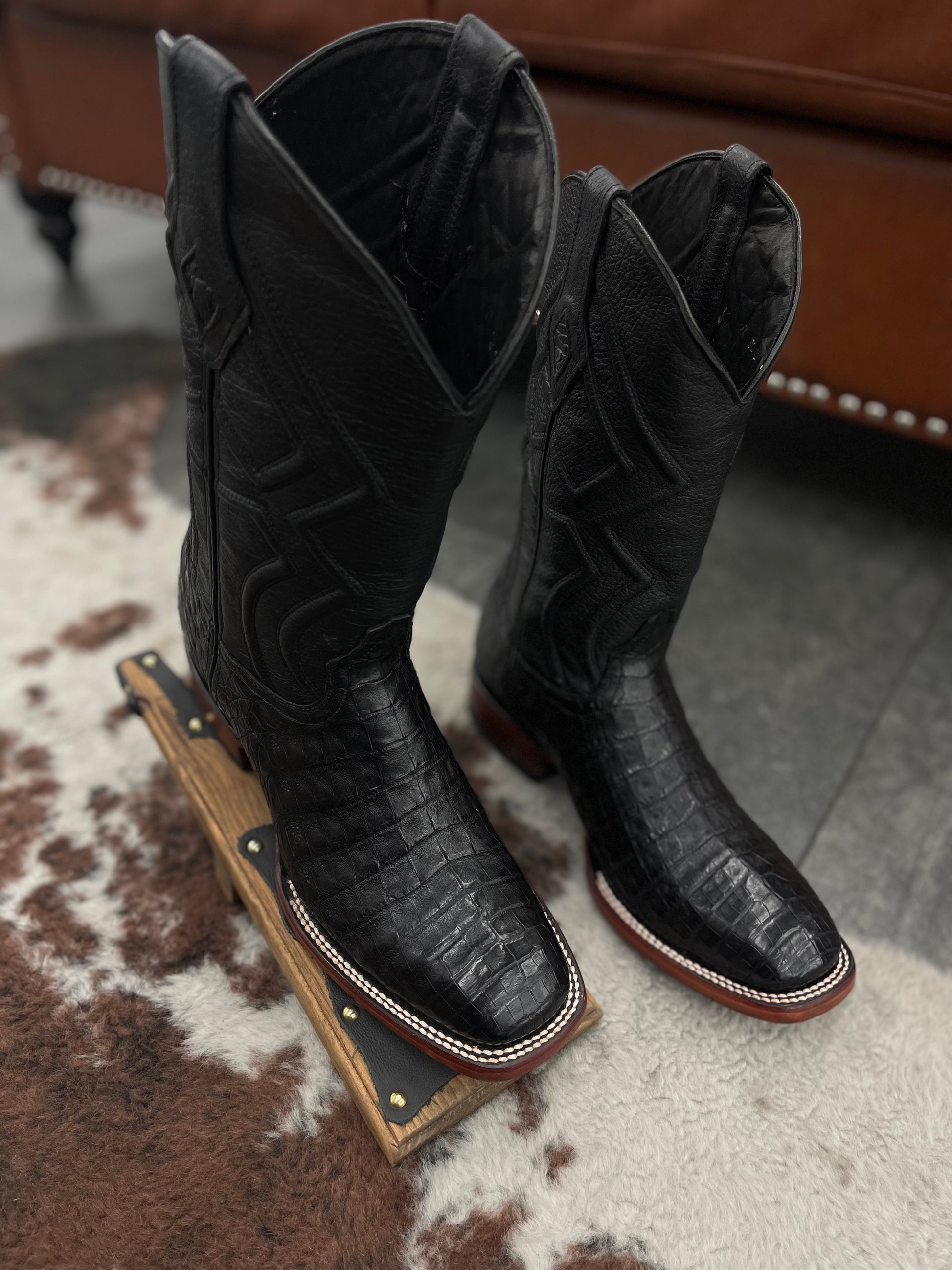 Ranchero Western Boots - Caiman Belly Black