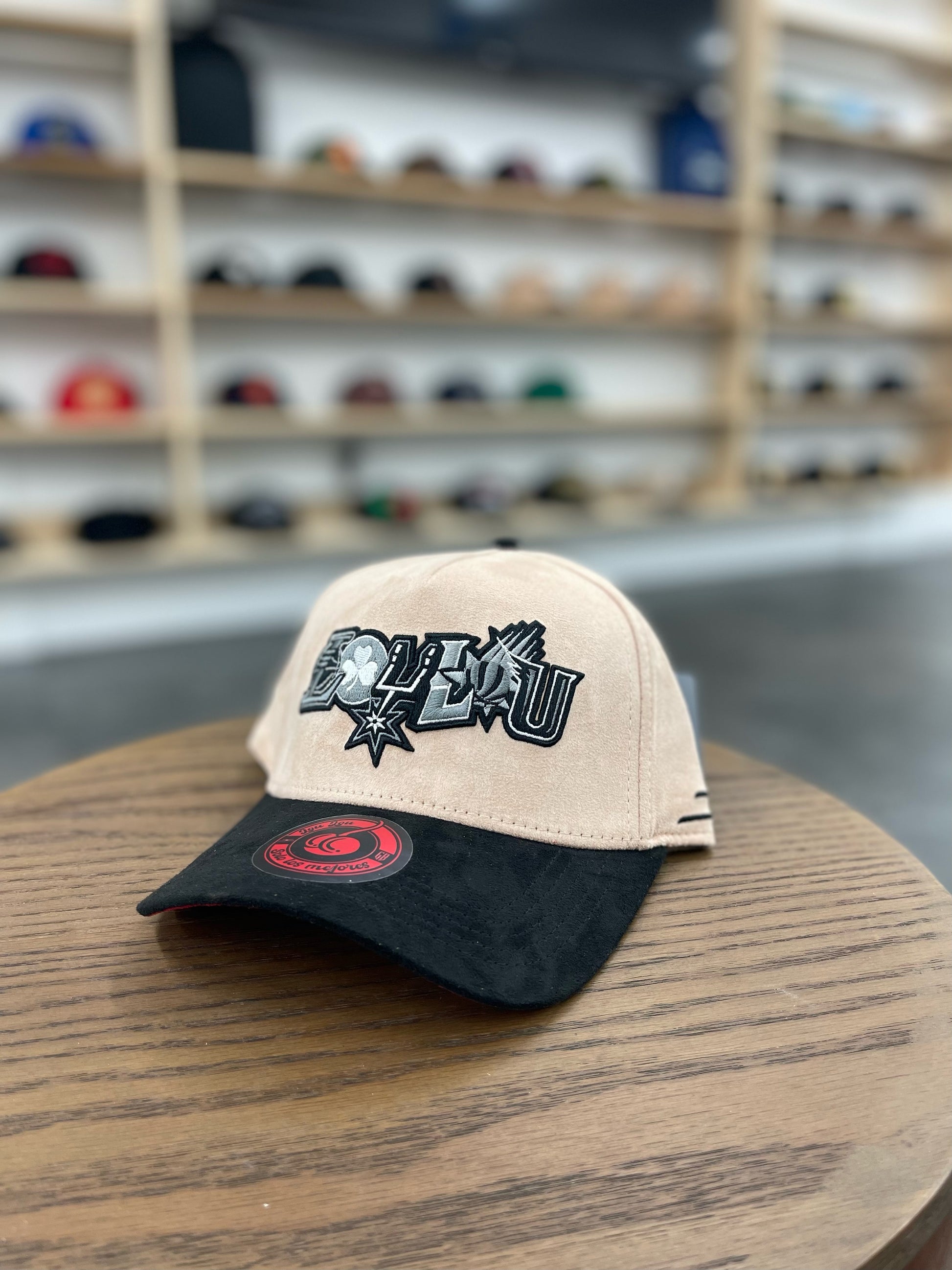 JC HATS X Gabito Ballesteros - Lou Lou